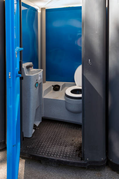 Best Portable toilet rental cost  in Akron, NY