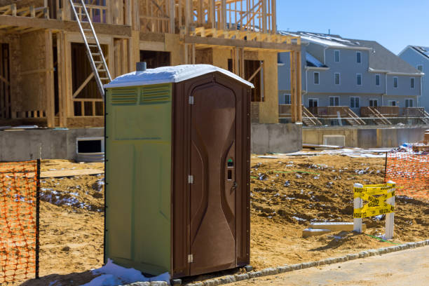 Portable Toilet Options We Offer in Akron, NY